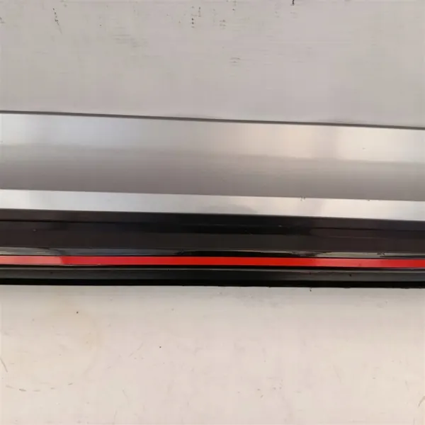 Right Front Door Trim Mitsubishi Eclipse Cross image 3