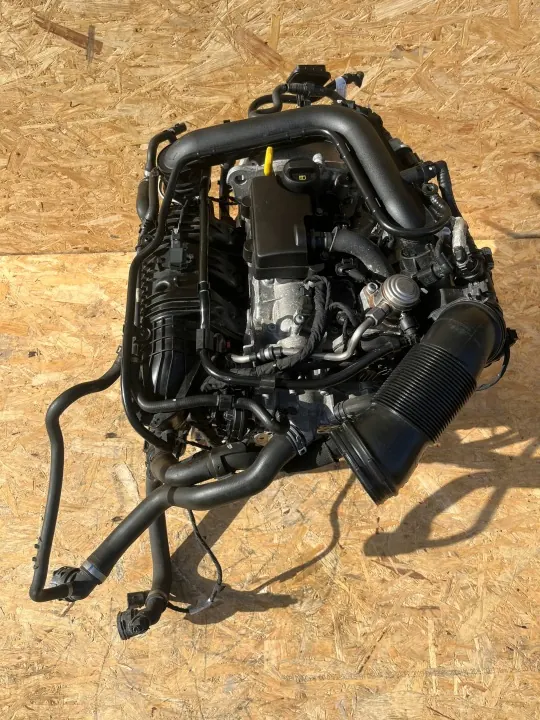 Motor completo 1.0 TSI OEM 5188KM para Audi A3 8Y image 3