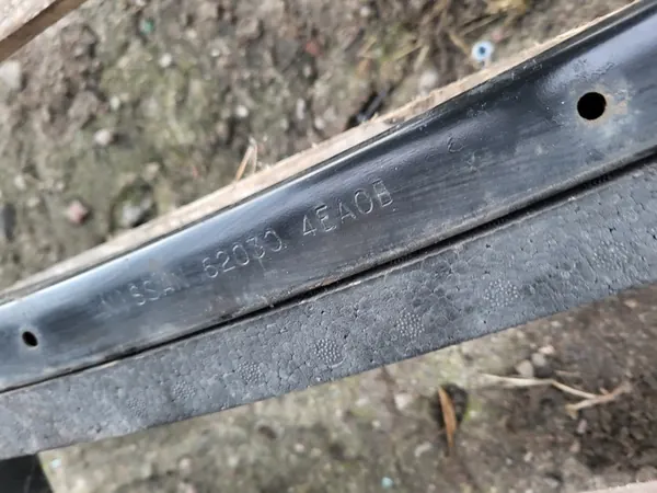 Nissan Qashqai II J11 Takapuskuri Vahvistus 620304EA0B image 8