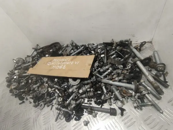 Maserati OEM 195291 Ruuvisarja Quattroporte VI 2014 image 3