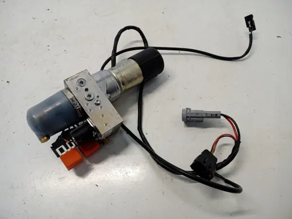 Peugeot 308 CC takpump OEM 107621300 image 5