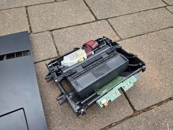 OEM 8200796837 Radio CD Navigatie Scherm voor Renault Megane II image 10