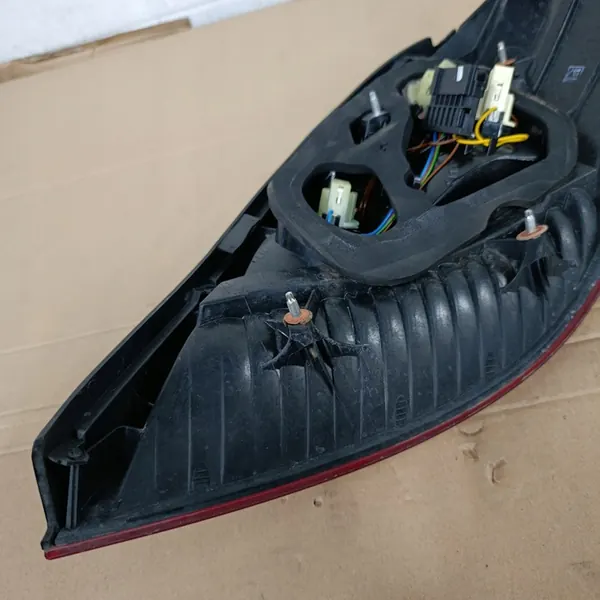 Luz Trasera Izquierda Mercedes SLK R171 Lift AMG image 7