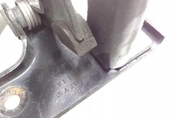 Mercedes-Benz M (W164) Mask Security Latch A2198800064 image 4