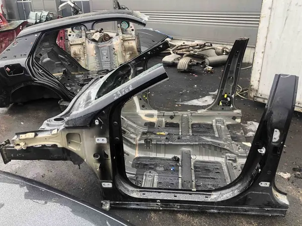 Painel dianteiro esquerdo Hyundai Ioniq (AE) 1.6L 2020 OEM 000000 image 1