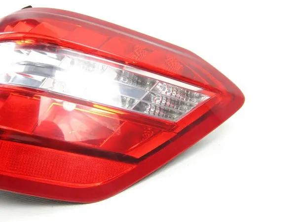 MERCEDES E W212 Kombi Achterlicht Rechts image 2