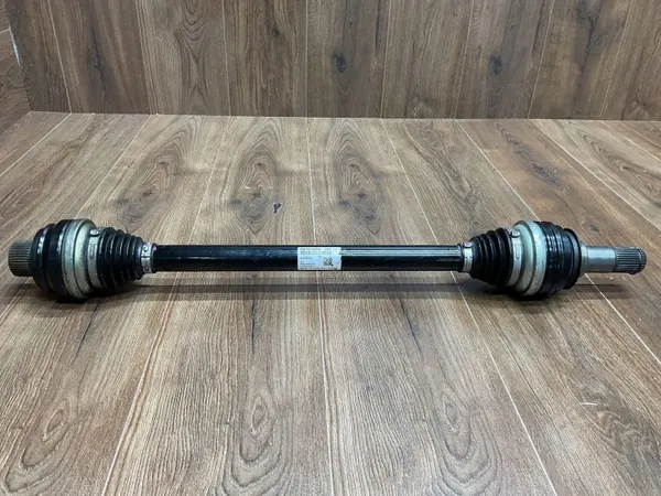 Semi-eje trasero derecho OEM 95B501203Q Porsche Macan image 2