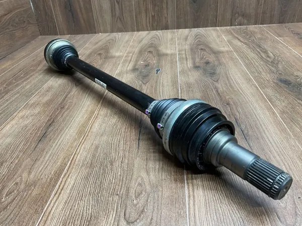 Semi-eje trasero derecho OEM 95B501203Q Porsche Macan image 4