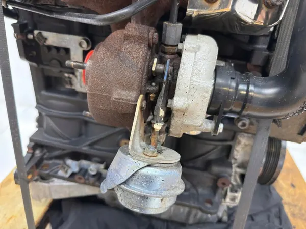 Motor Diesel OEM ACR202 BVK - 1.9 TDI 115CV image 10