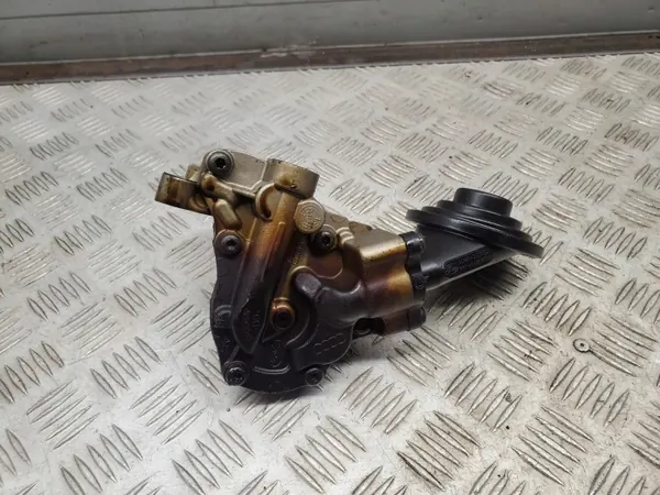 Audi Q5 SQ5 Oliepomp OEM 06E105AQ - Gebruikt image 5
