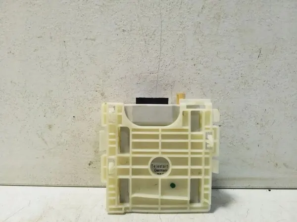 Módulo de aquecimento auxiliar VW 5Q0963513A elétrico 2017 image 2