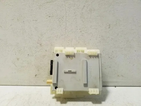 Módulo de aquecimento auxiliar VW 5Q0963513A elétrico 2017 image 4