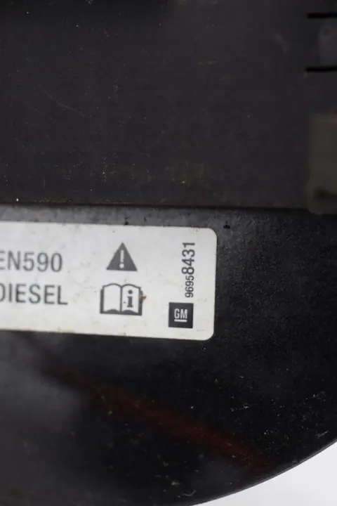 Polttoainekansi OEM 96958431 Chevrolet Orlando 2011-2018 image 3