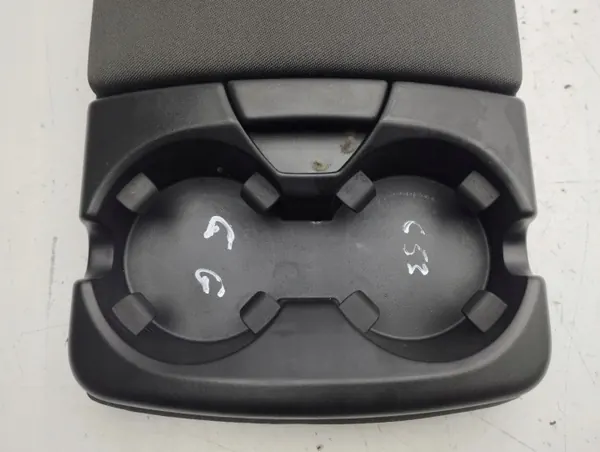 Accoudoir arrière Volvo V50 2007 OEM AMD139925 image 7