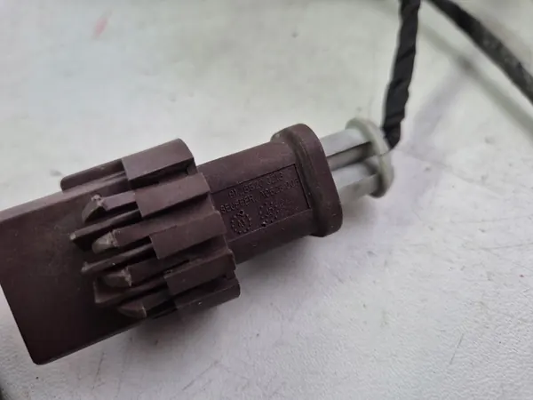 Câblage du capteur d'inclinaison de cabine MAN TGX Euro 6 image 2