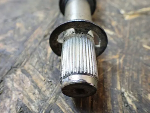 Junta de columna de dirección OEM BTU1911 para Isuzu D-Max image 5