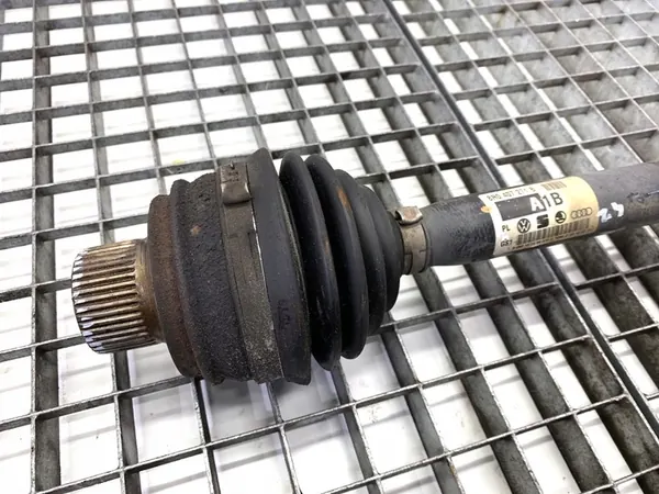 Vänster framaxel Audi Q5 2.0 224HK 08-17 OEM 8R0407271B image 2