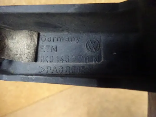 A3 8P GOLF VI 2.0 TFSI Intercooler Rohr Sensor OEM 1K0145770N image 5