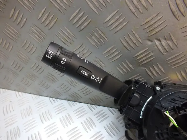 OPEL ZAFIRA C III LIFT Schakelassemblage Airbag image 3