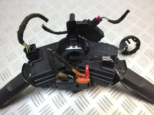 OPEL ZAFIRA C III LIFT Schakelassemblage Airbag image 5