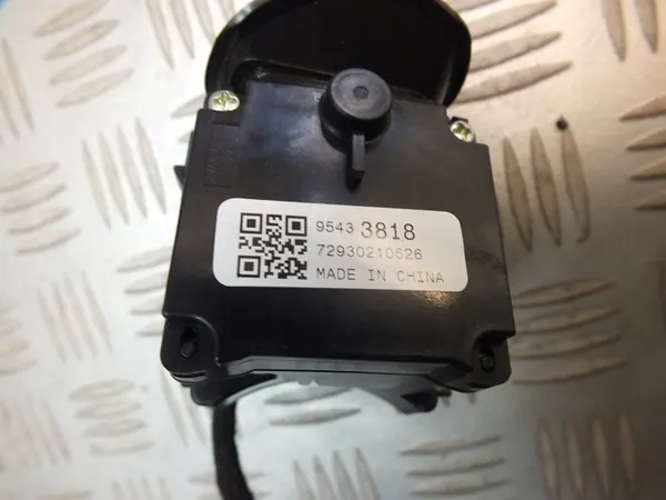 OPEL ZAFIRA C III LIFT Schakelassemblage Airbag image 9