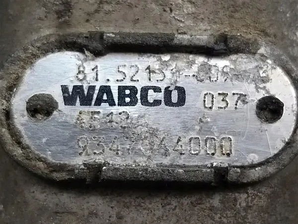 Válvula Quatro Vias Man TGX TGA WABCO EURO 5 image 5