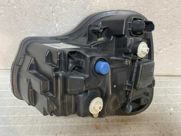 DRL Halogéneo LED Direito OEM 260A25277R para Renault image 6