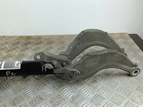 Volvo XC90 2019 Ammortizzatore anteriore con molla image 3