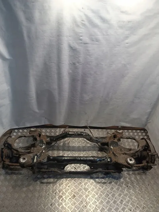 BELKA TYŁ AUDI Hinterachsträger für A6C5 Limousine image 2