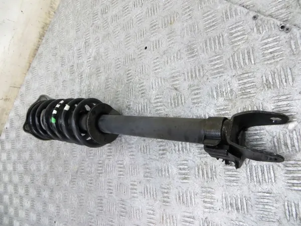 Mercedes W205 Fram Höger Stötdämpare OEM 212/242 image 4