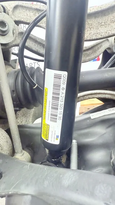 BAKRE FJÄDRING MERCEDES W213 A2133504912 image 9