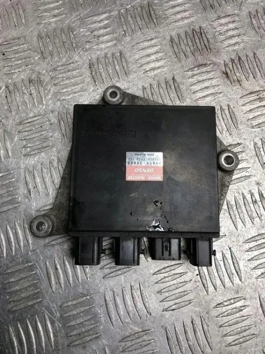 Module d'injecteur Lexus RX 450H OEM 8987130040 image 2