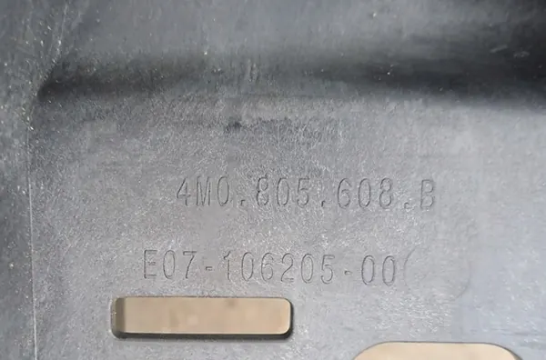 AUDI Q7 4M LIFT 19-24R Support Lampe Droit Avant 4M0805608B image 5