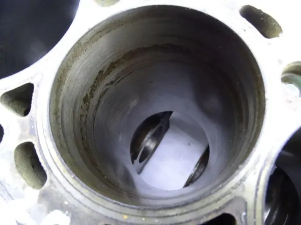 Bloco motor Peugeot 307 2.0 HDI OEM 4000077 image 8