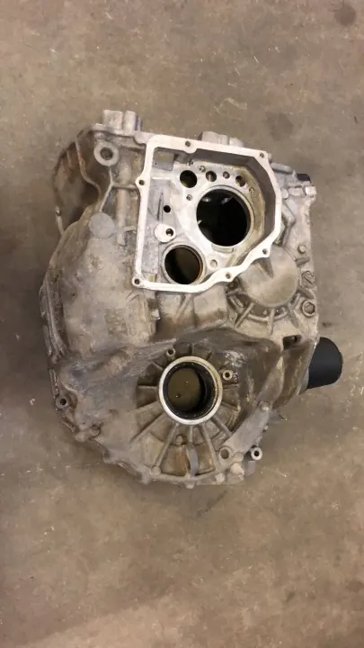 Vaihteiston kotelo OEM 02E301103F VW-ryhmälle image 3