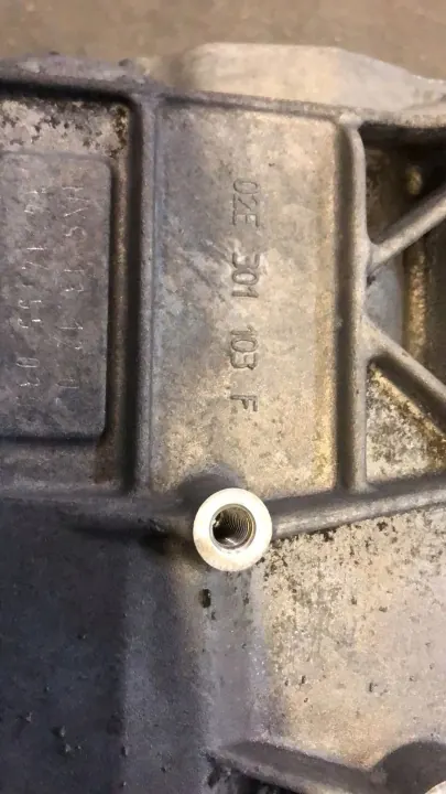 Vaihteiston kotelo OEM 02E301103F VW-ryhmälle image 4