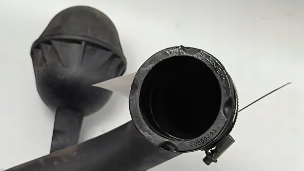 Tubo de admissão OEM 8W0145673L para Audi A4 B9 S-Line image 3