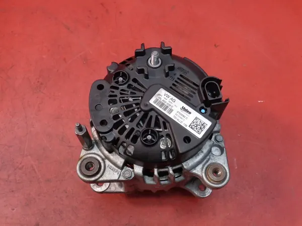 Vaihtovirtageneraattori 140A VW T-Roc 2.0 TDI 2021 05L903026C image 2