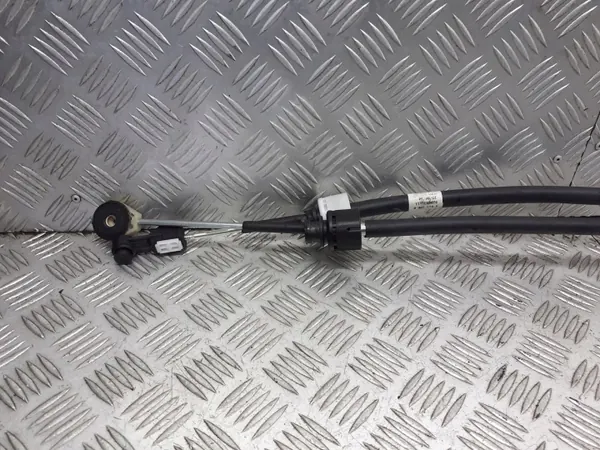 Handbremskabel OEM 9611977 für Renault Laguna III image 3