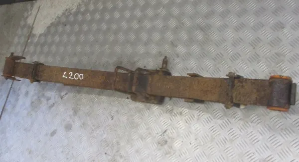 Taka lehtijousi OEM RESOR TYŁ TYLNY L200 image 3