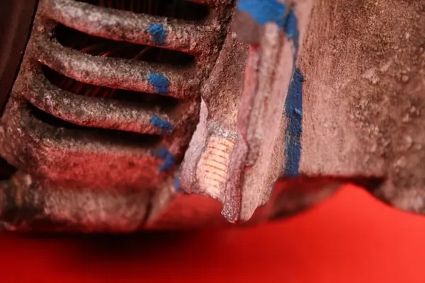 Vaihtovirtageneraattori Audi A6 C6 3.2 FSI 2004-2008 06E903016K image 5