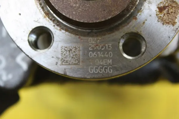 OEM 4236 04EB 04EM Mancais de Virabrequim Usados image 9