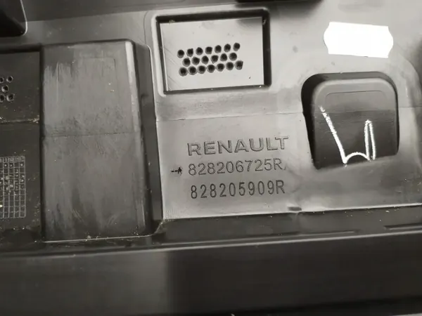Renault Arkana Ovensuojus OEM 828206725R Oikea Taka image 3