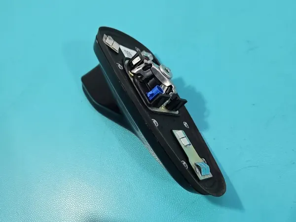 Antenne OEM 5WA035507A Cupra pour Formentor - Noire image 5