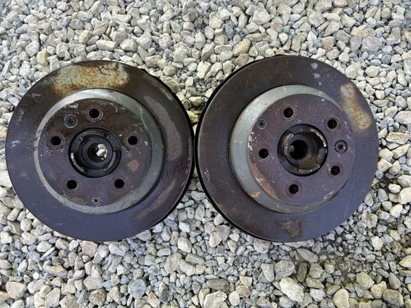 Bras de suspension arrière gauche OEM 7L0505435B VW Touareg image 2