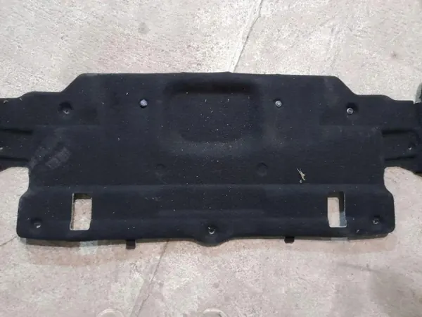 Garniture de coffre Mercedes-Benz E A207 OEM A2076940725 image 2