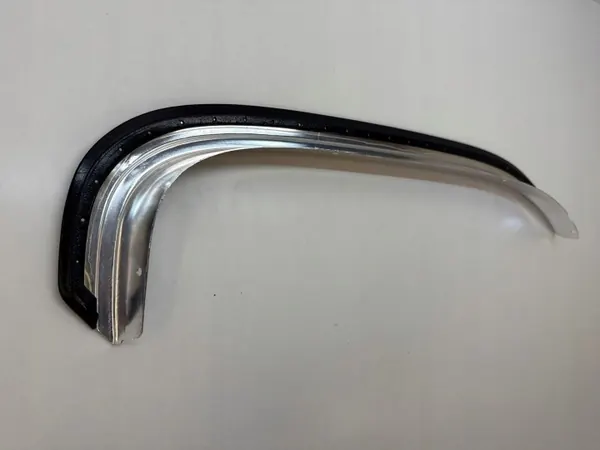 OEM SIERPLISTWADRZWI Bavette de seuil gauche arrière BMW 3 E30 image 8
