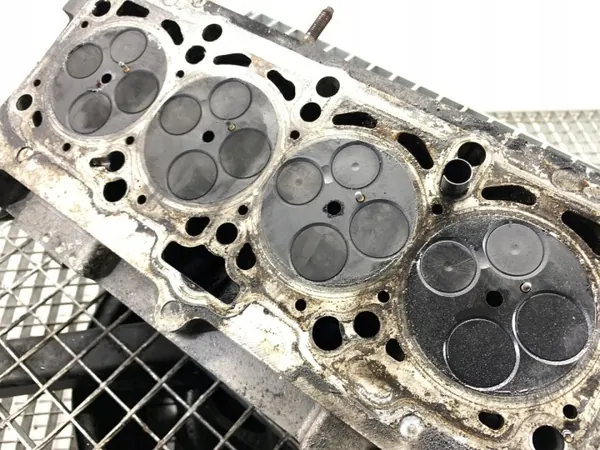 Cabeça de Cilindro OEM 03G103373A para Audi A4 B7 2.0 image 5