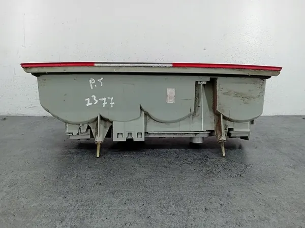 LÁMPARA TRASERA DERECHA FORD TRANSIT CONNECT 2T1413404 image 4