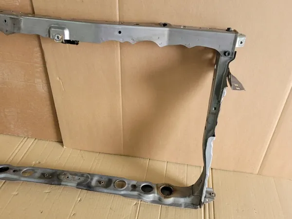 Grade frontal Toyota Auris (E18), 01.2013-08.2015 OEM 53201-02904 image 3